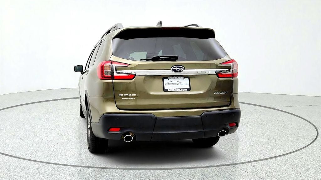 Used 2023 Subaru Ascent Premium w/ Convenience Package AWD/4WD image 6