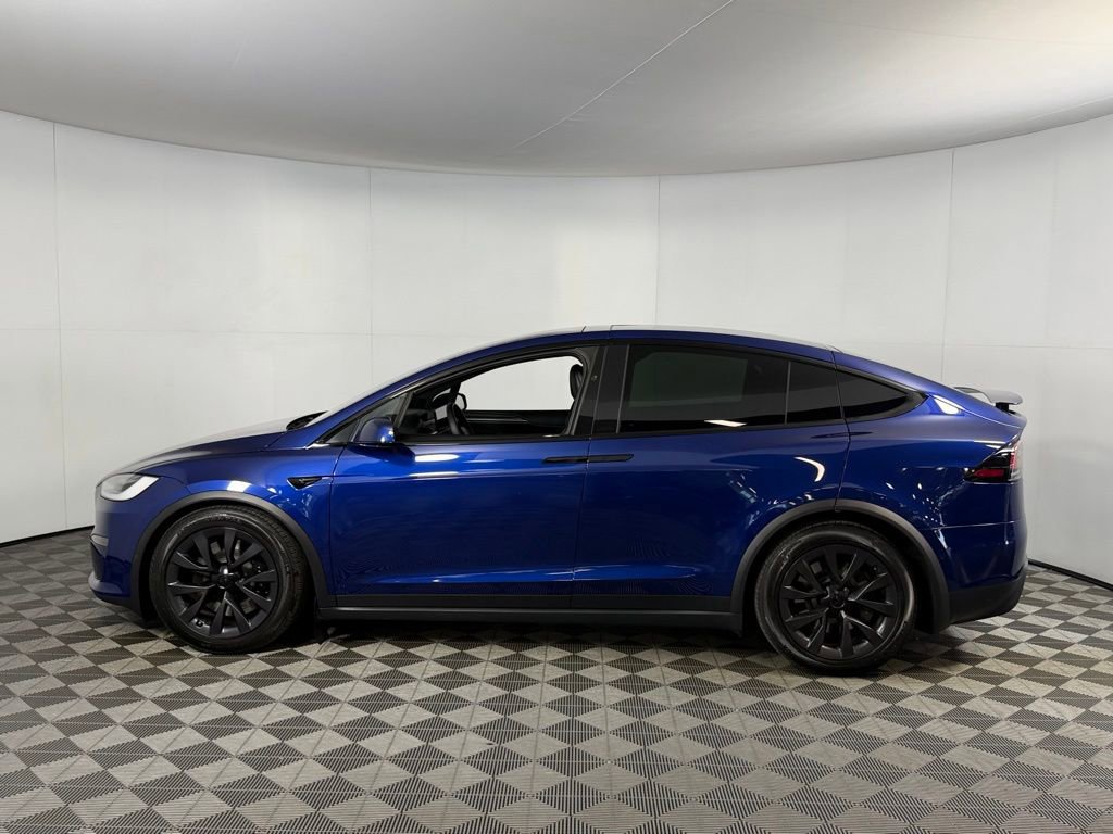 Used 2023 Tesla Model X image 11