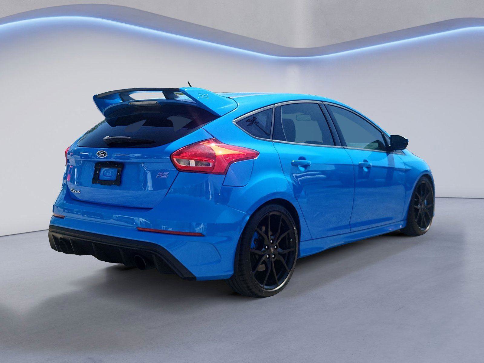 Used 2016 Ford Focus RS AWD/4WD image 3
