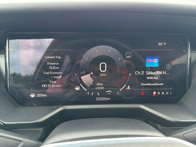Used 2026 GMC Acadia Elevation w/ Elevation Premium Package FWD image 31