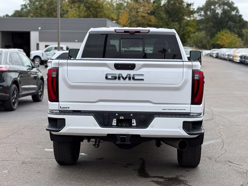 Used 2024 GMC Sierra 3500 Denali Ultimate w/ LPO, GMC Protection Package AWD/4WD image 44