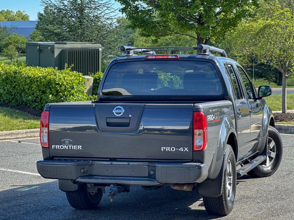 Used 2011 Nissan Frontier PRO-4X w/ Pro-4x Luxury Pkg AWD/4WD image 14