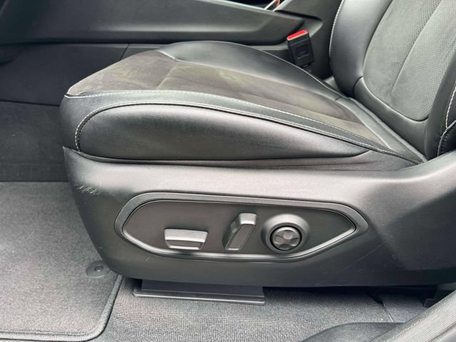 Used 2023 Jeep Grand Cherokee L Laredo AWD/4WD image 28