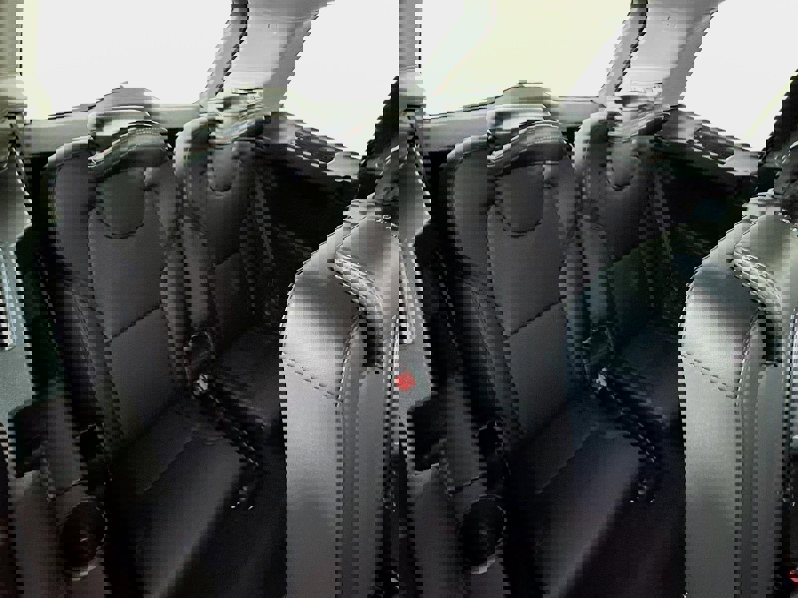 Used 2022 Volvo XC90 T5 Momentum image 28