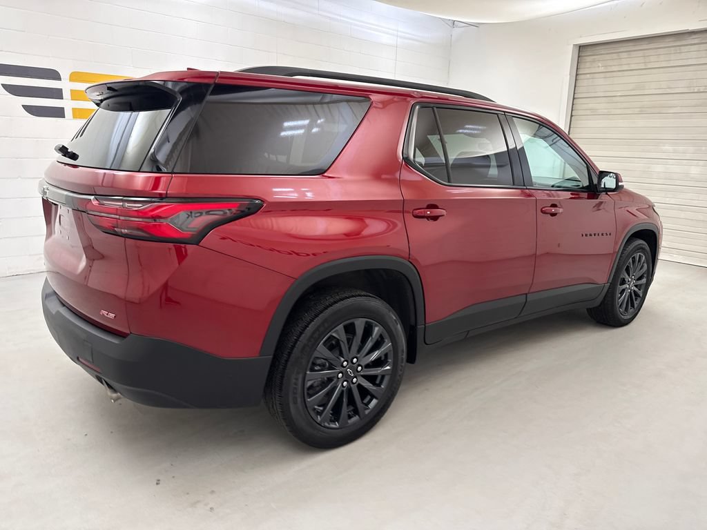 Used 2023 Chevrolet Traverse RS AWD/4WD image 5