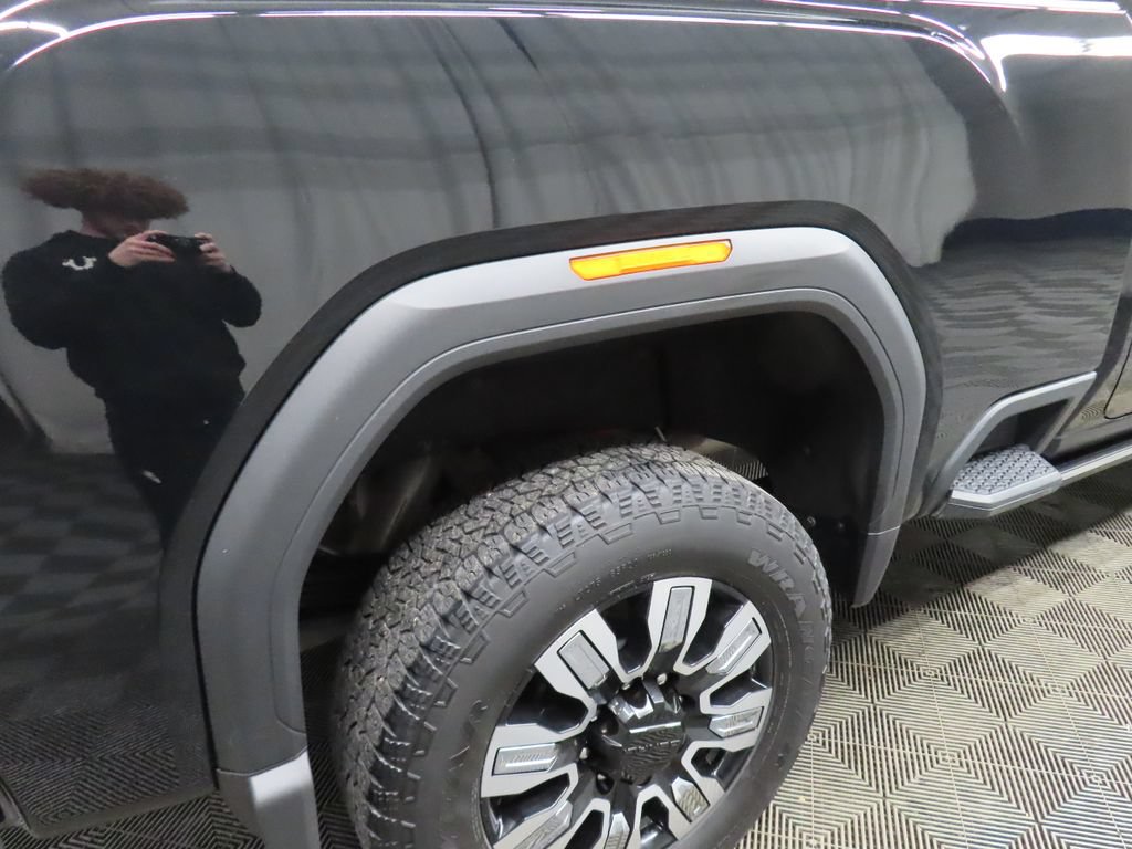 Used 2024 GMC Sierra 2500 Denali w/ Denali Reserve Package AWD/4WD image 36