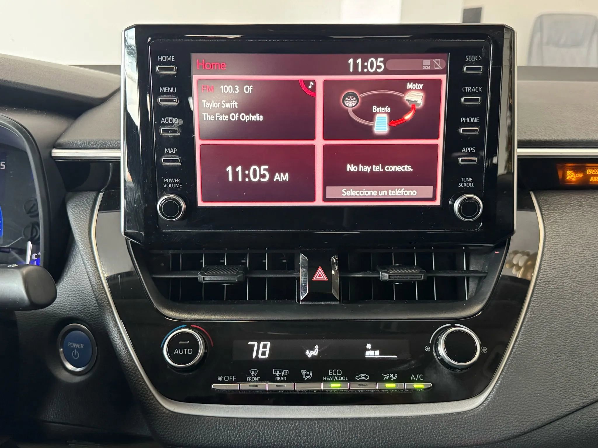 Used 2020 Toyota Corolla LE image 15