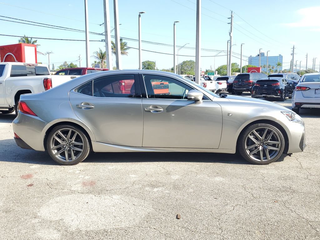 Used 2018 Lexus IS 300 F Sport w/ F Sport Package RWD image 9