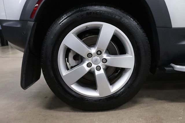 Used 2020 Land Rover Defender 110 HSE AWD/4WD image 37