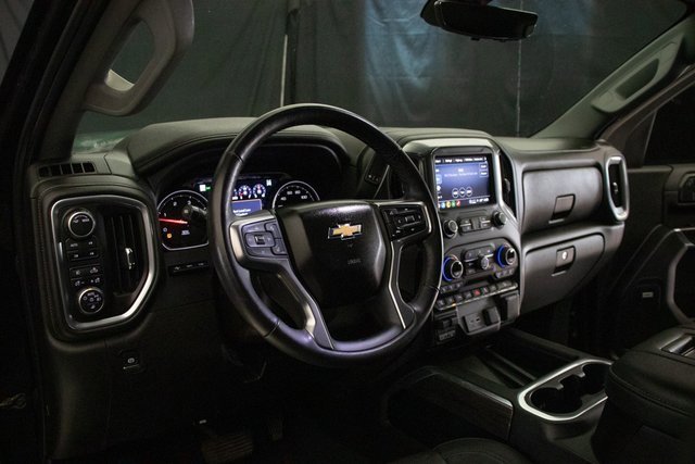 Used 2022 Chevrolet Silverado 2500 LTZ w/ LTZ Premium Package image 23