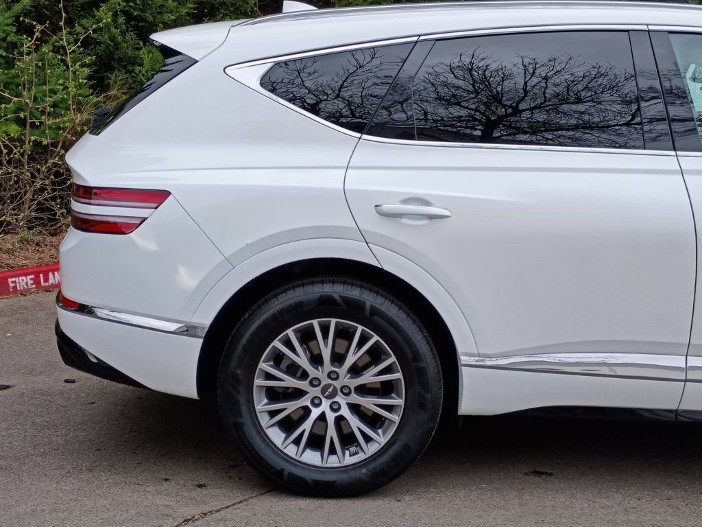 Used 2024 Genesis GV80 2.5T AWD/4WD image 3