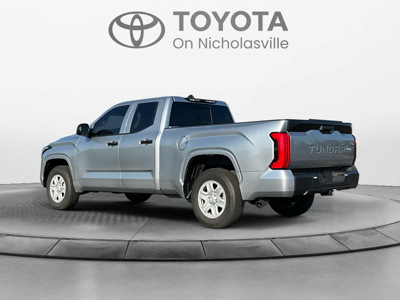 Used 2024 Toyota Tundra SR w/ SR Tow Package RWD image 3