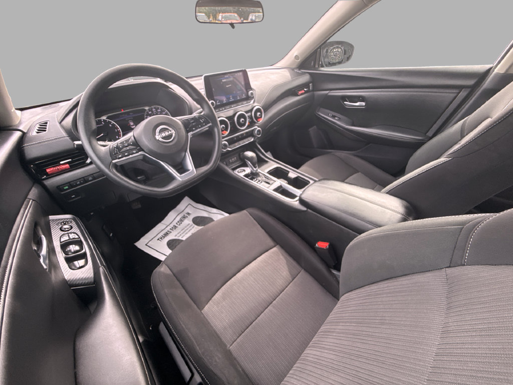 Used 2025 Nissan Sentra SV FWD image 13