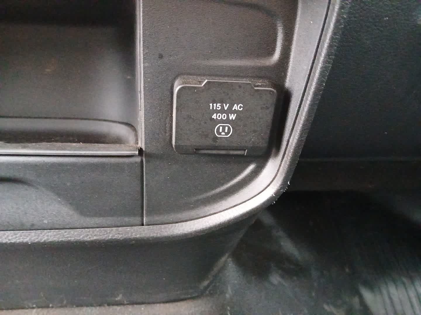 Used 2024 RAM 3500 Tradesman w/ Chrome Appearance Group AWD/4WD image 32