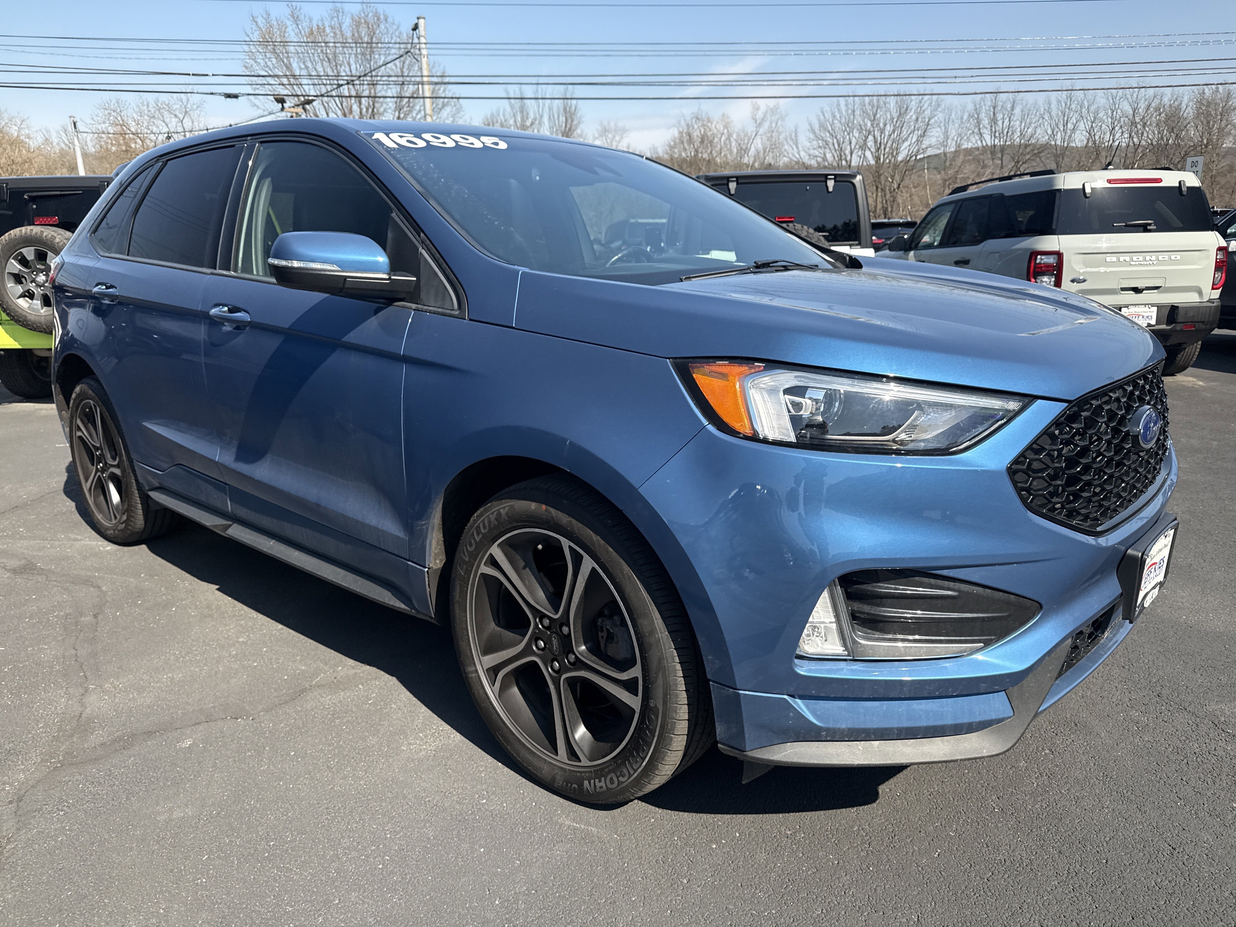 Used 2019 Ford Edge ST w/ Convenience Package AWD/4WD image 3