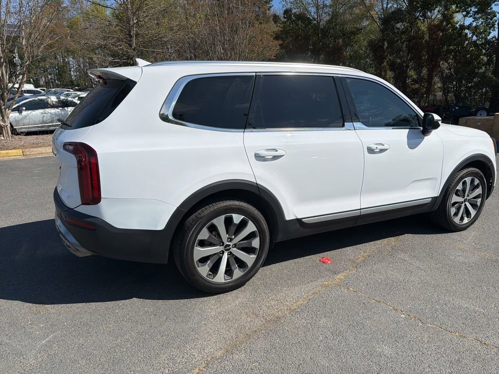 Used 2022 Kia Telluride EX w/ EX Premium Package image 5