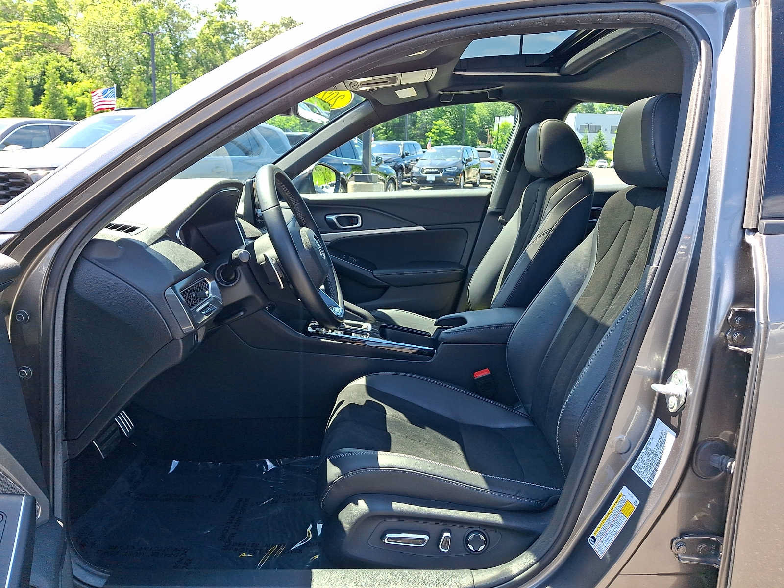Certified 2024 Acura Integra A-Spec FWD image 13