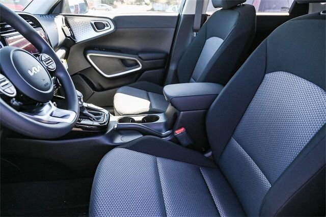New 2025 Kia Soul S image 15
