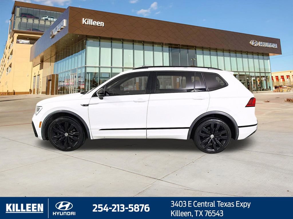 Used 2021 Volkswagen Tiguan SE R-Line image 4