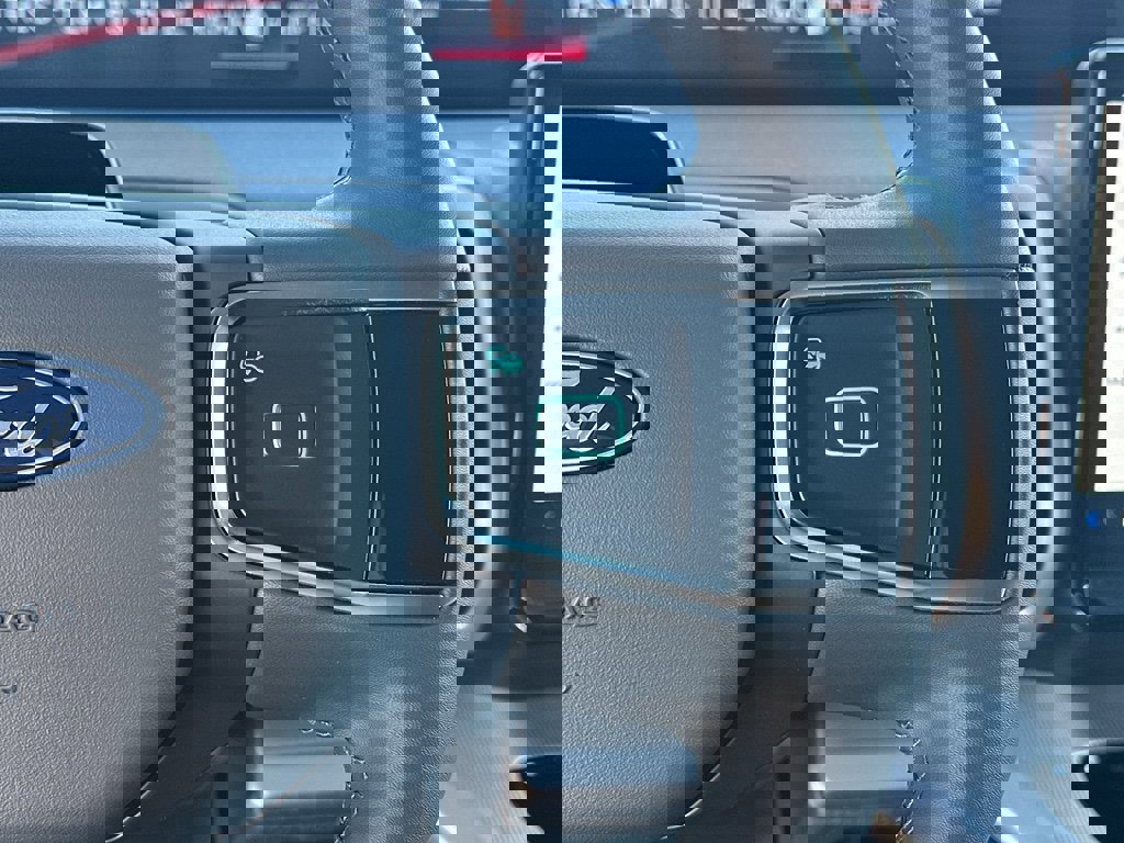 New 2026 Ford Expedition Active image 15