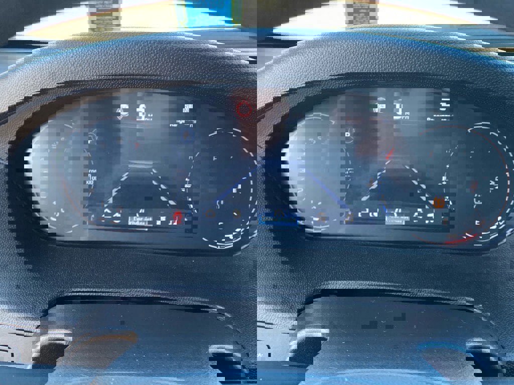 Used 2025 RAM ProMaster 2500 w/ Premium Convenience Group image 18