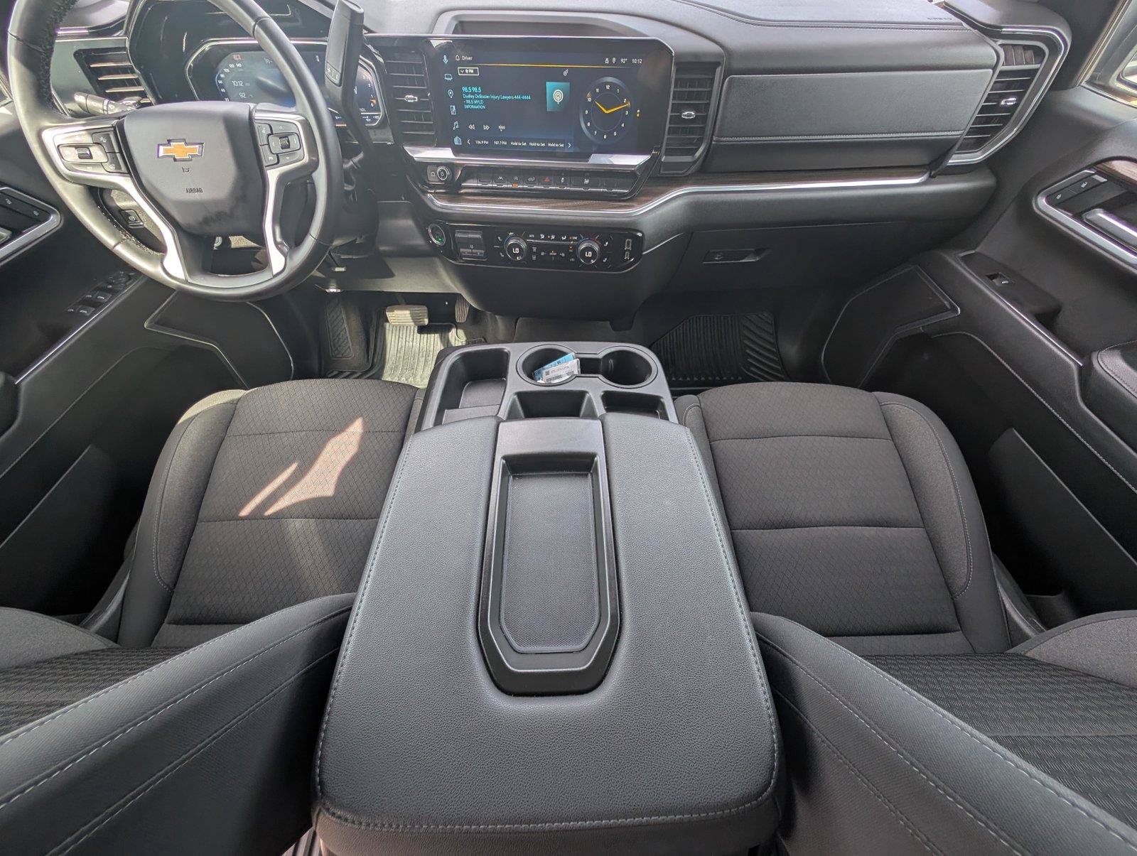 Used 2025 Chevrolet Silverado 1500 LT AWD/4WD image 34