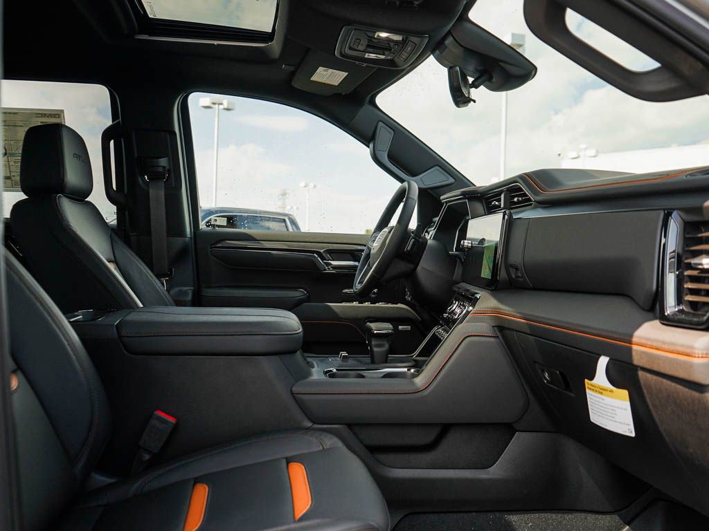 New 2026 GMC Sierra 1500 AT4 w/ AT4 Premium Package image 8