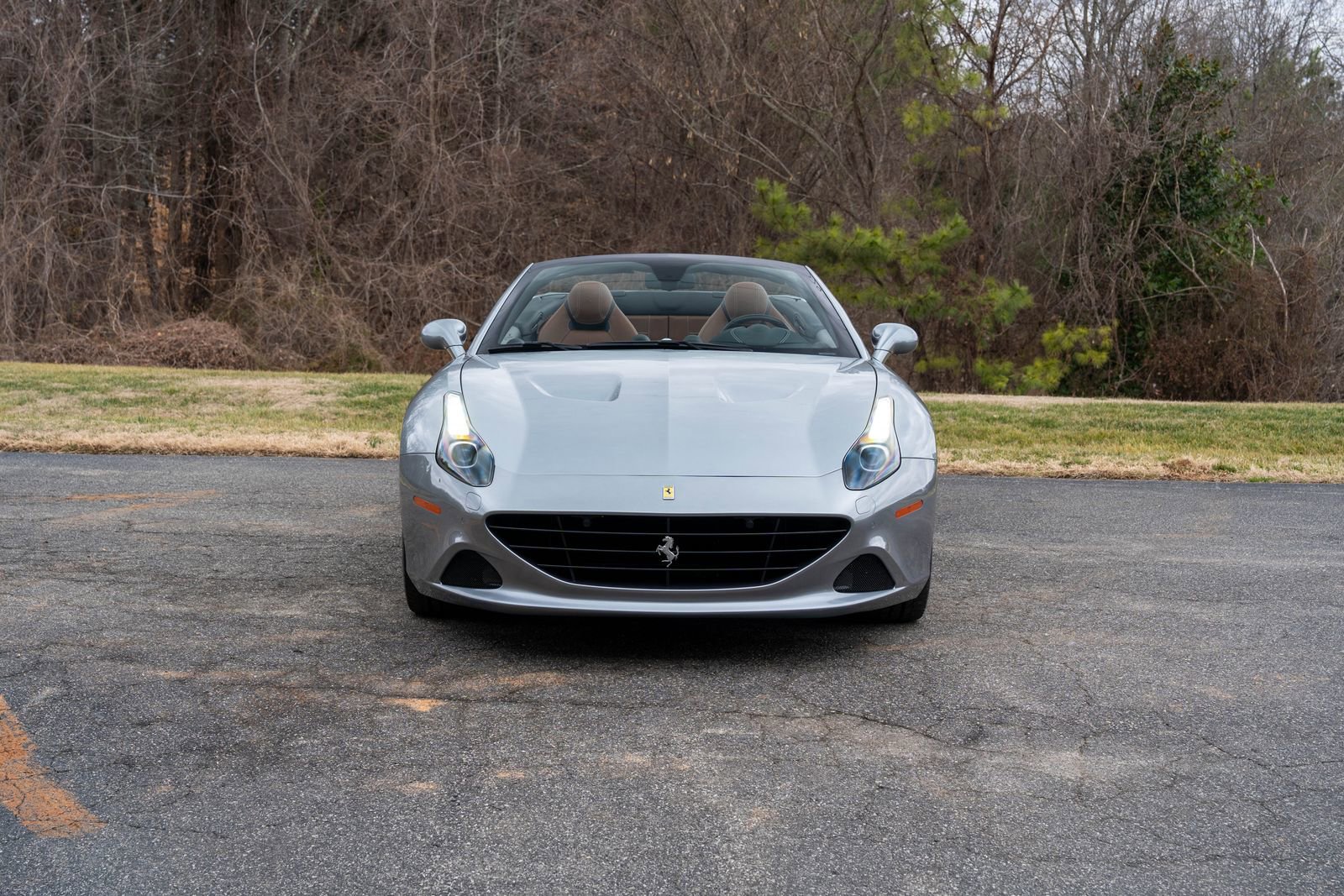 Used 2017 Ferrari California T image 6