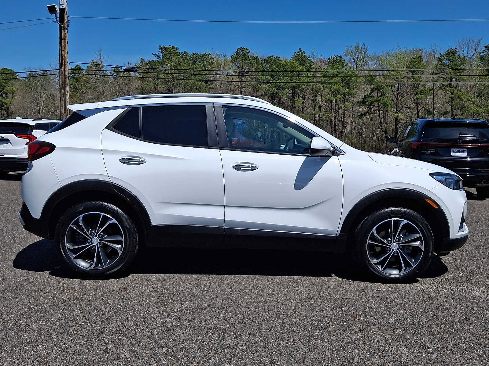 Certified 2023 Buick Encore GX Select AWD/4WD image 7