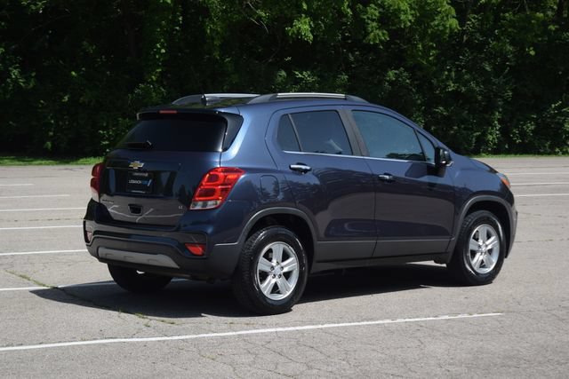 Used 2019 Chevrolet Trax LT w/ Sun & Sound Package AWD/4WD image 25