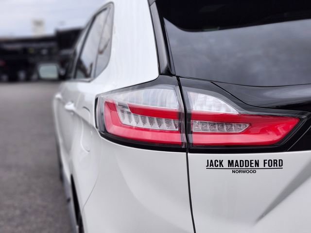 Certified 2022 Ford Edge ST-Line w/ Class II Trailer Tow Package image 9