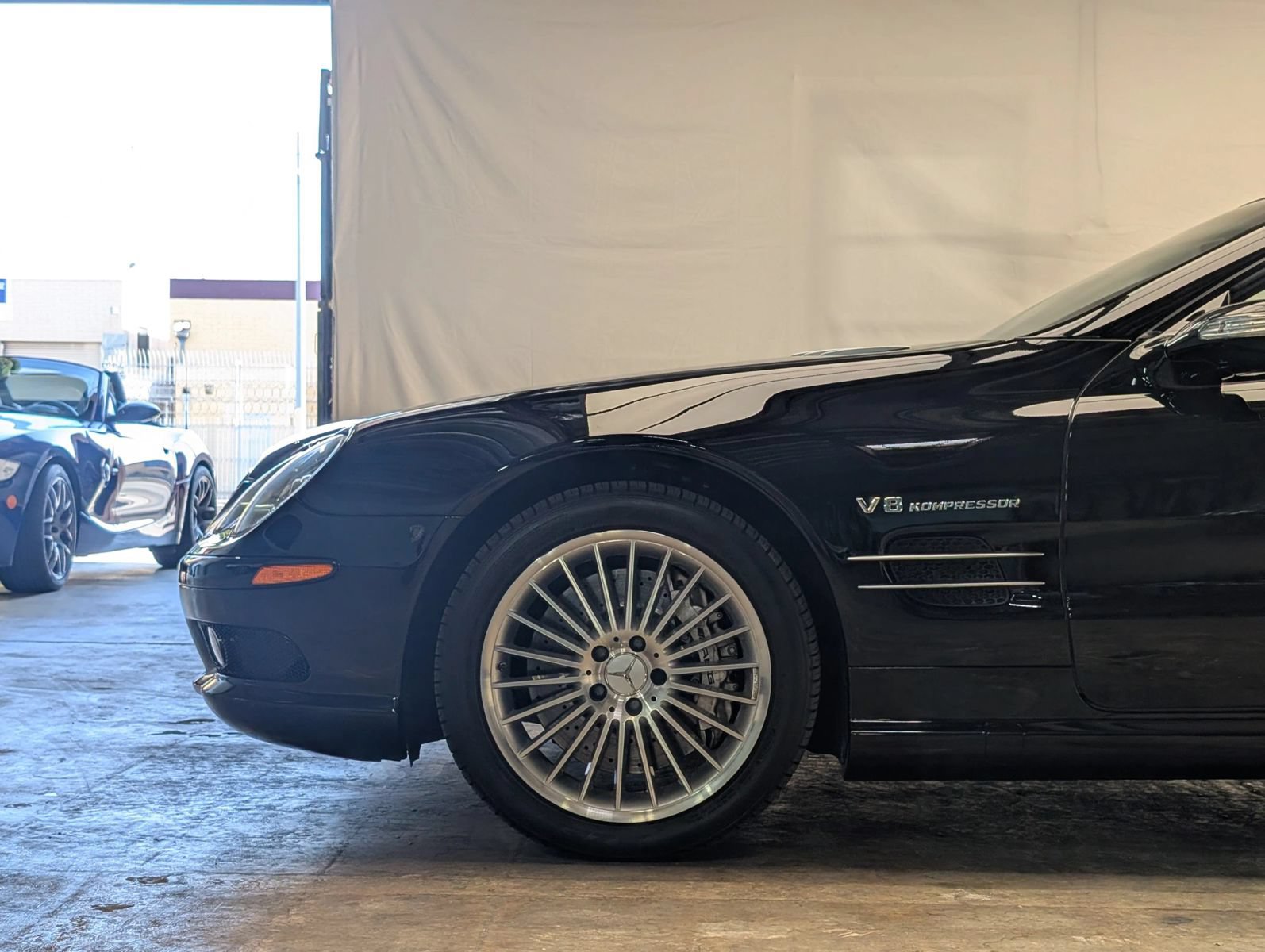 Used 2004 Mercedes-Benz SL 55 AMG image 8