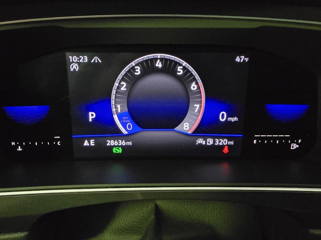 Used 2022 Volkswagen Tiguan SE image 20