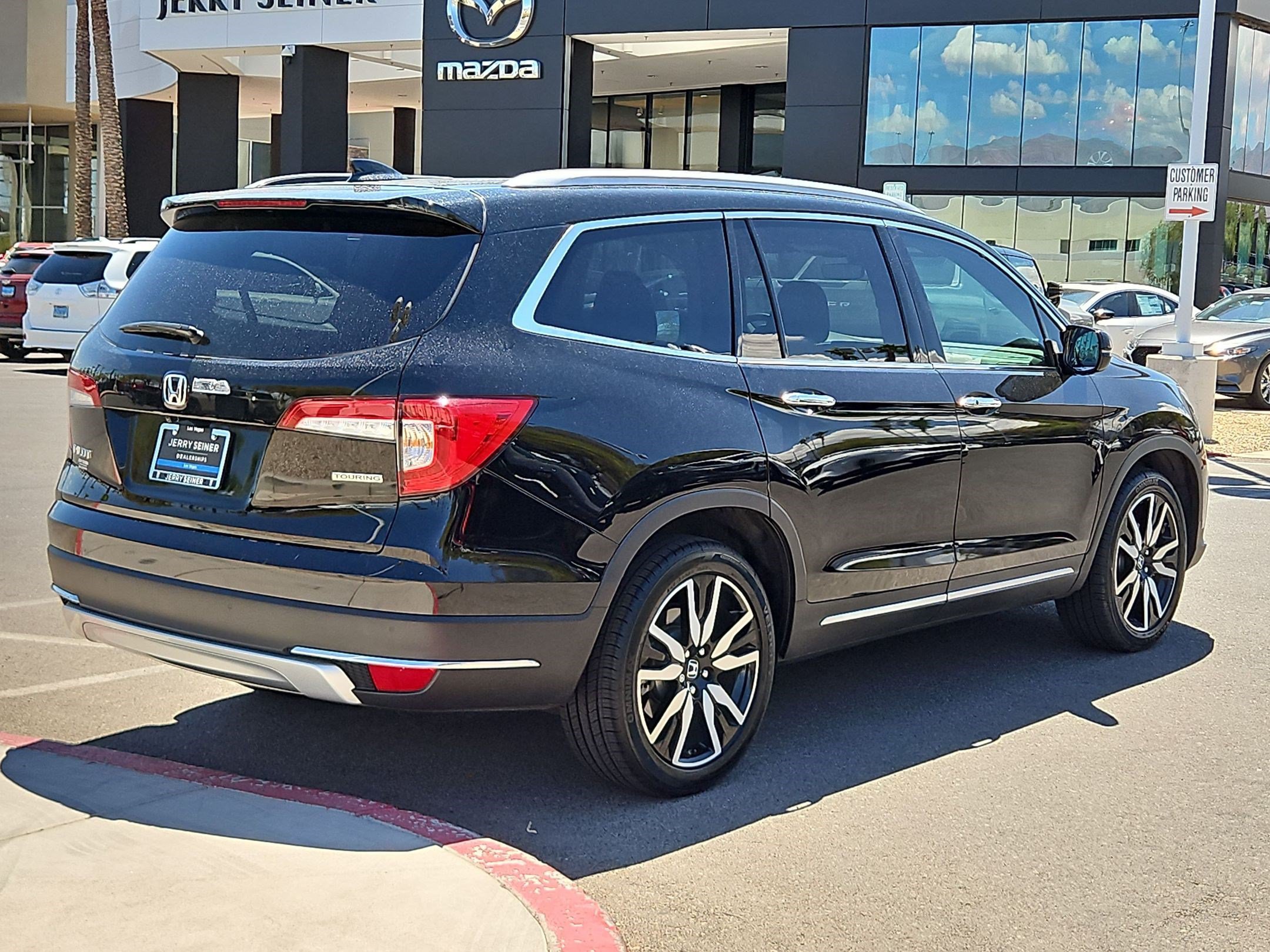 Used 2022 Honda Pilot Touring image 5