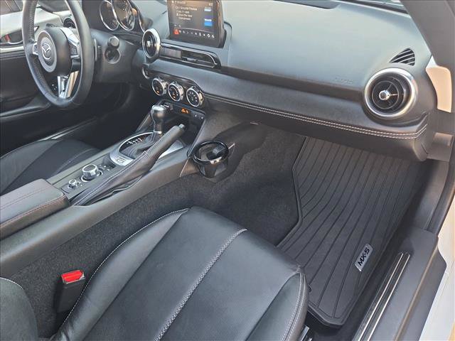 Used 2023 MAZDA MX-5 Miata Grand Touring RWD image 19