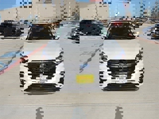 Used 2024 Subaru Legacy Premium image 2