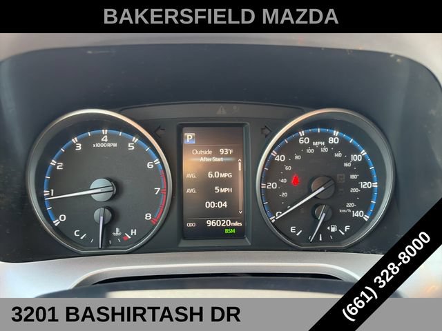 Used 2018 Toyota RAV4 XLE FWD image 11