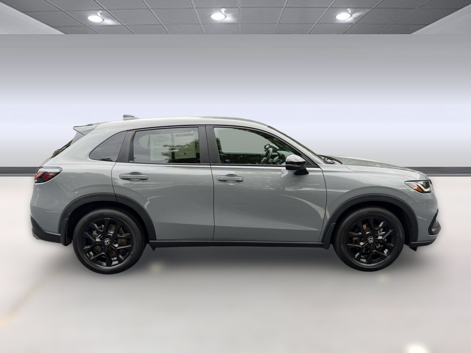 Used 2024 Honda HR-V Sport image 8