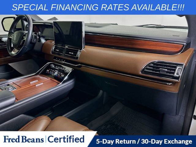 Certified 2024 Lincoln Navigator Reserve AWD/4WD image 35
