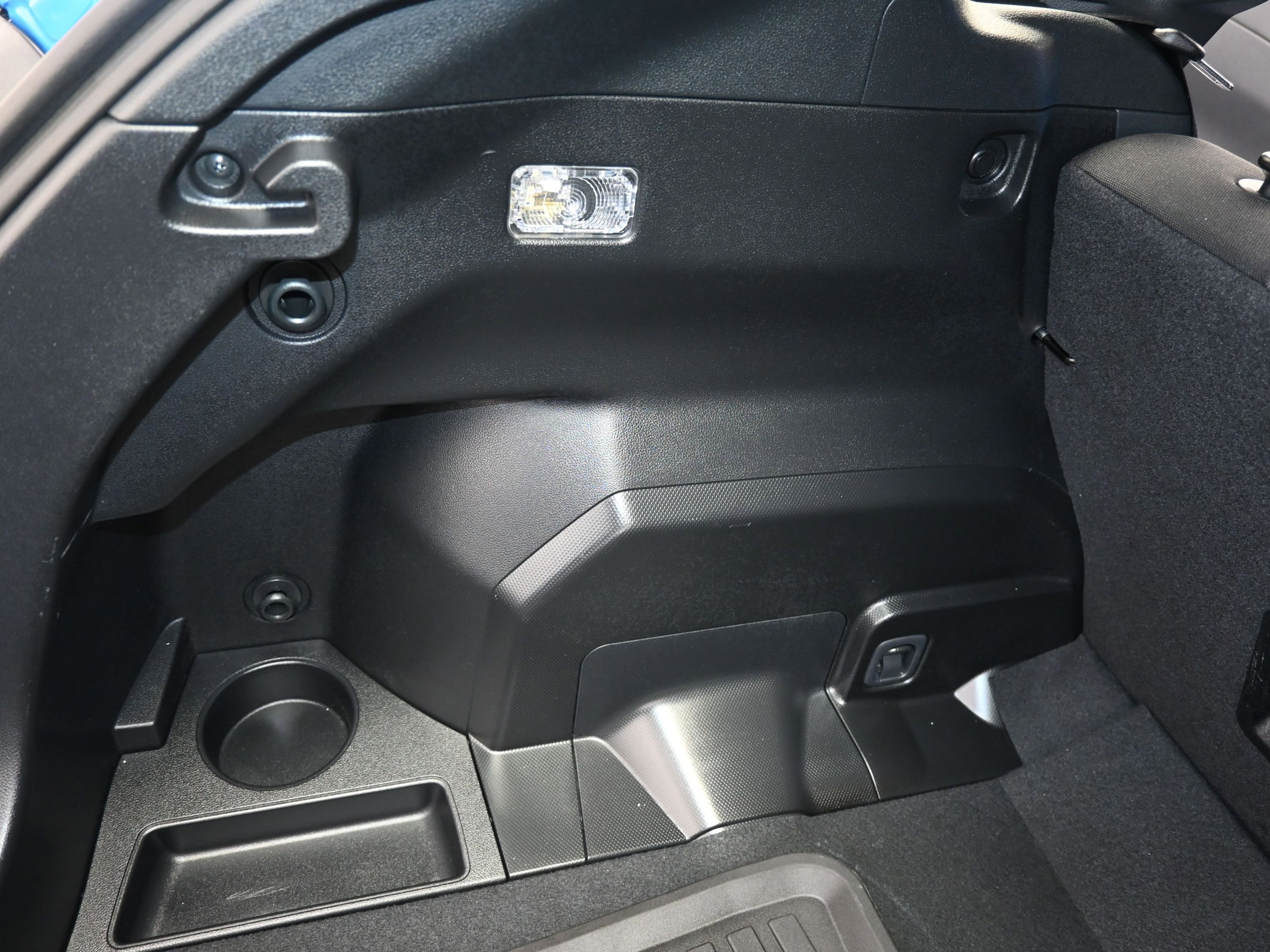 Certified 2025 Subaru Impreza 2.0i Sport AWD/4WD image 25