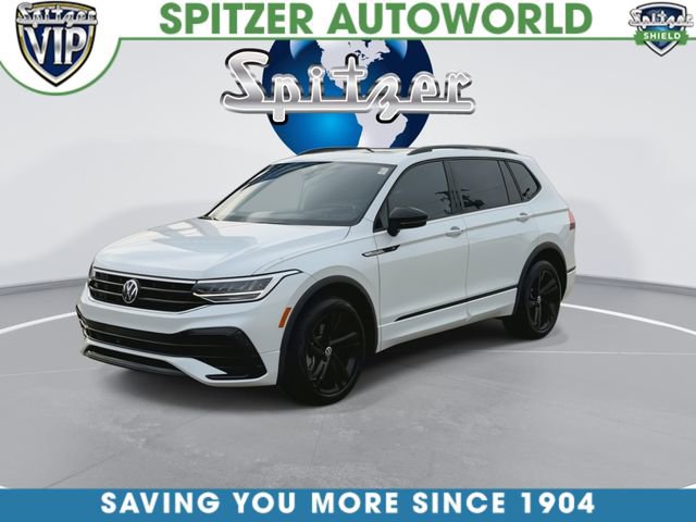 Used 2023 Volkswagen Tiguan SE R-Line image 5