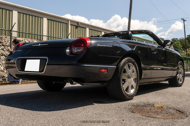 Used 2003 Ford Thunderbird RWD image 8