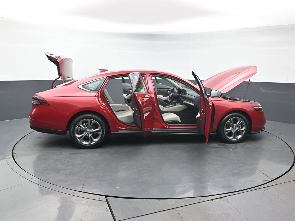 Certified 2023 Honda Accord EX image 50
