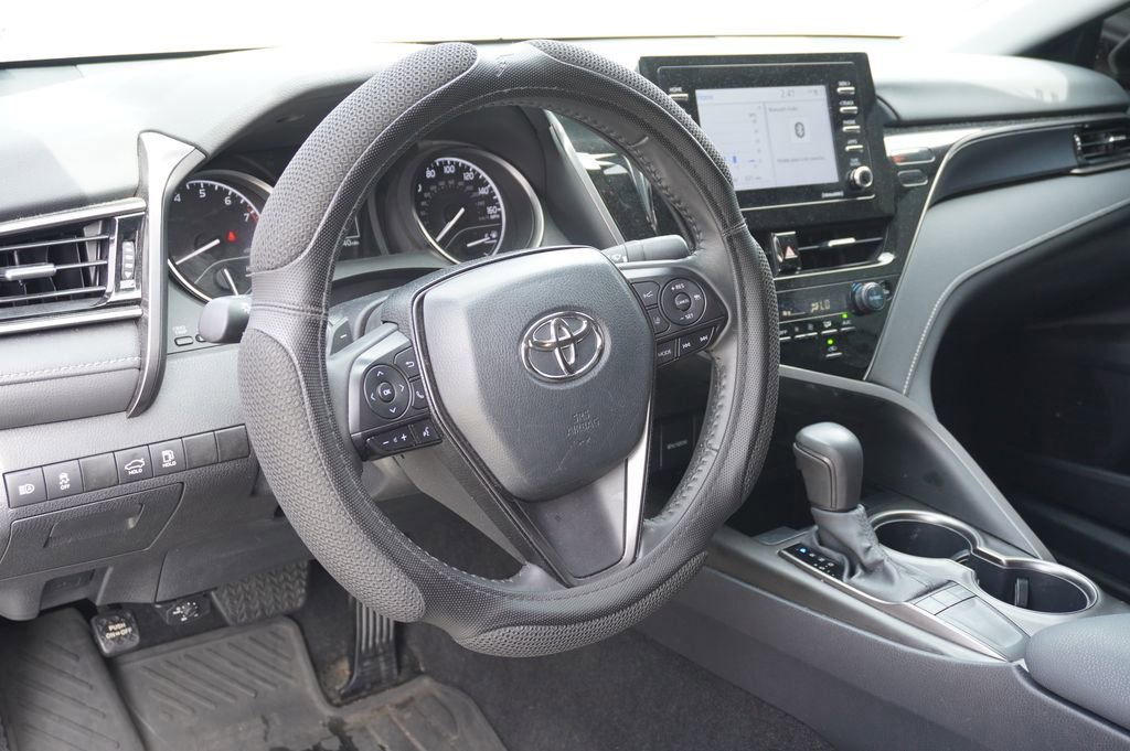 Certified 2024 Toyota Camry SE image 7