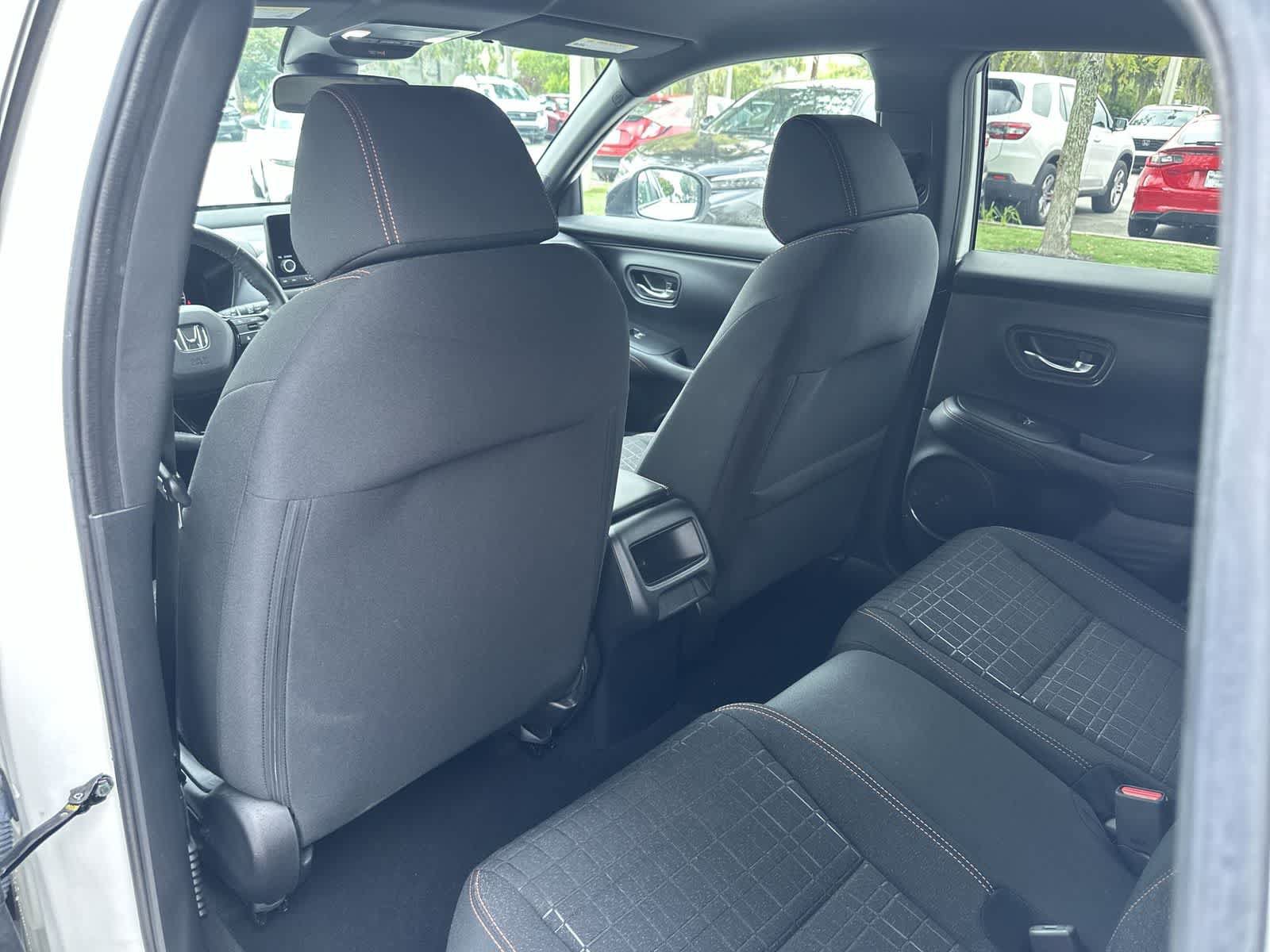 Used 2024 Honda HR-V Sport image 14