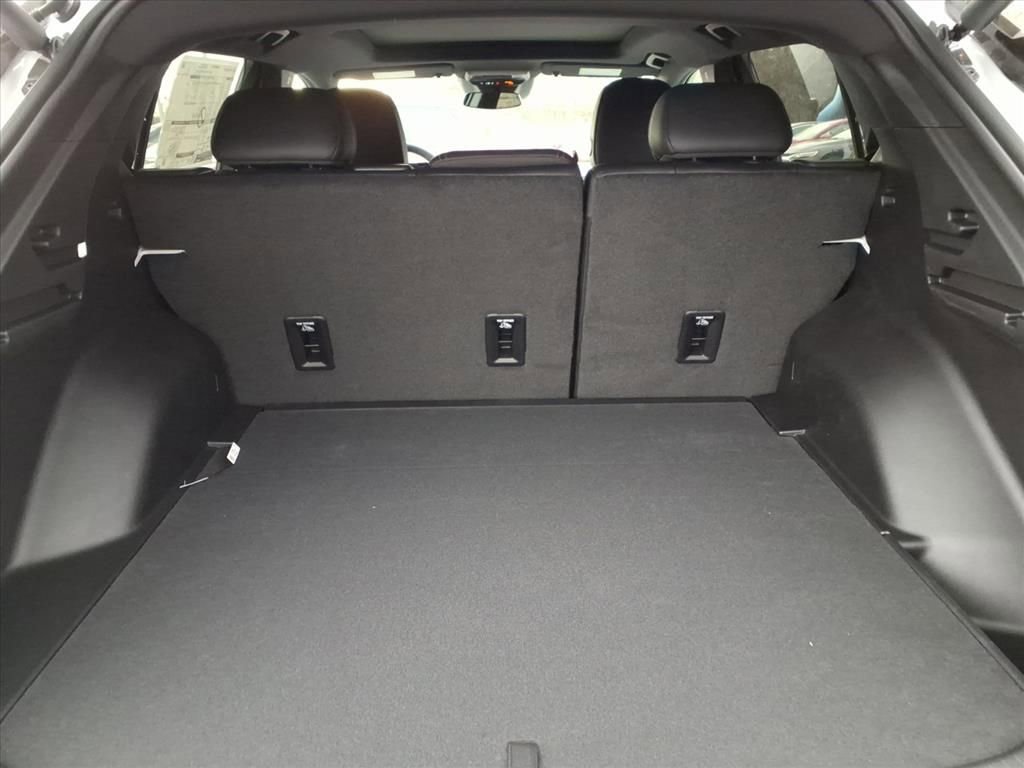 New 2026 Chevrolet Equinox EV LT image 17