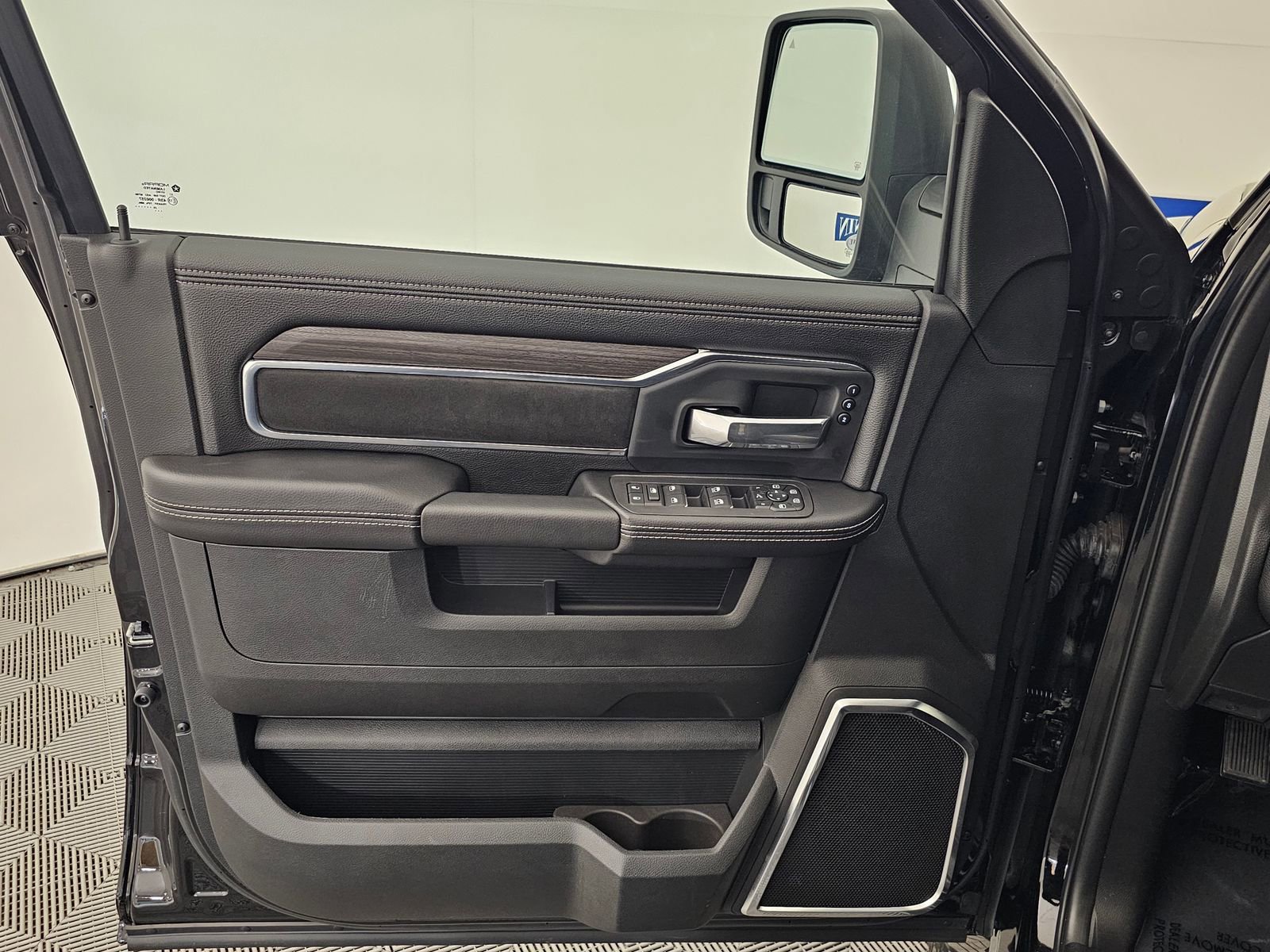 New 2026 RAM 2500 Laramie w/ Sport Appearance Package image 10