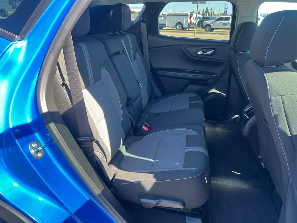 Used 2025 Chevrolet Blazer LT FWD image 45