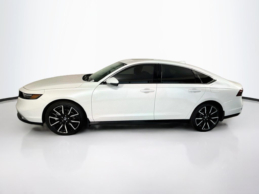 New 2026 Honda Accord Touring image 8