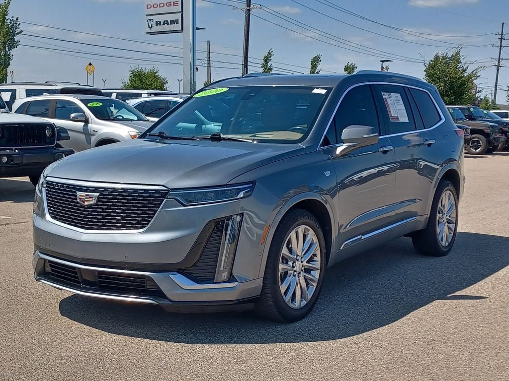 Used 2020 Cadillac XT6 Premium Luxury w/ Platinum Package AWD/4WD image 2